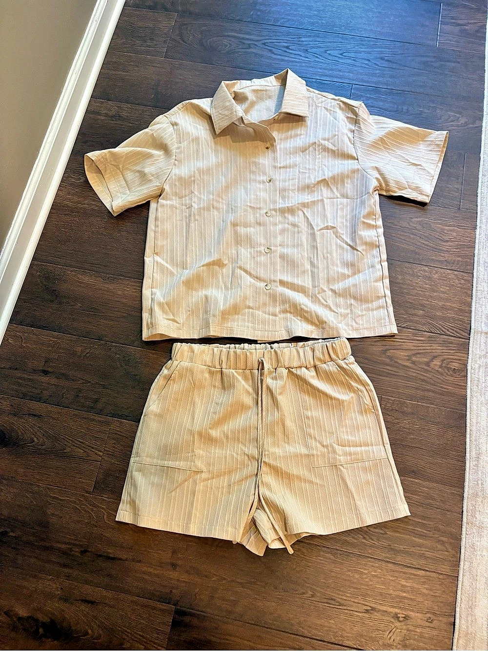 SHEIN Striped Shirt & Shorts Set in Cream New Without Tags